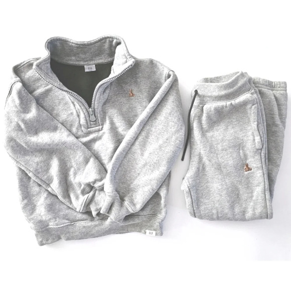 2 Piece Fleeced Line Sweatsuit - Picture 1 of 12